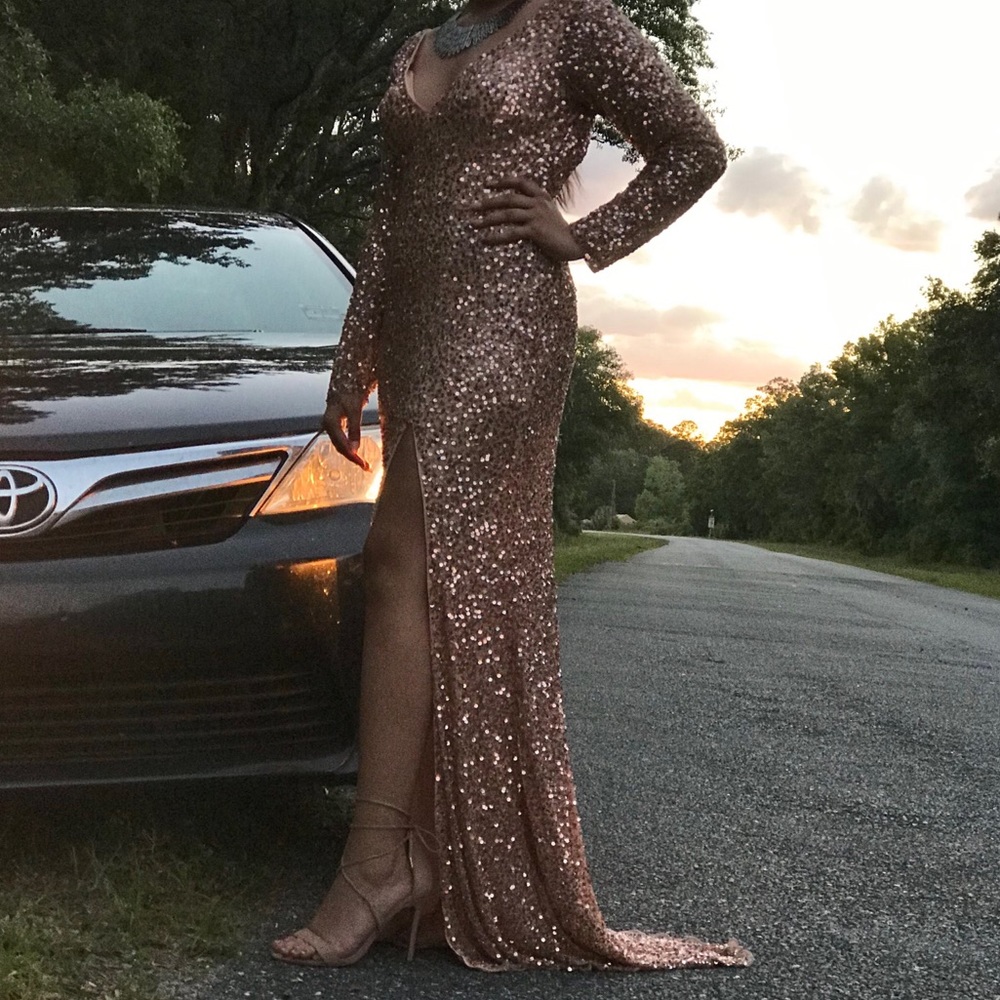 Gold long sleeve prom dress. Perfect condition, only worn once.